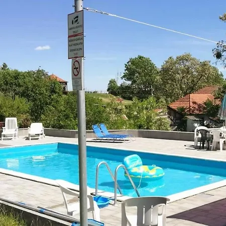 Apartment Zempleni Szello Vendeghaz *